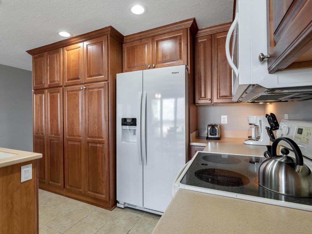 The Vue 238 Apartment Тайби Айлънд Екстериор снимка