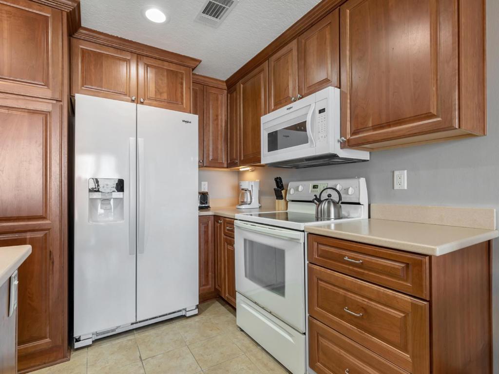 The Vue 238 Apartment Тайби Айлънд Екстериор снимка